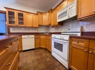 24 Beaufort Rd #29, Jamaica Plain, MA 02130