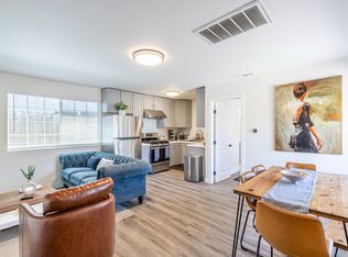 8143 Hinds Ave, North Hollywood, CA 91605