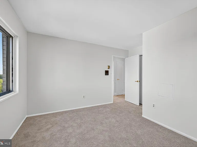 1111 University Blvd W #1016 & 1017 — Photo 18