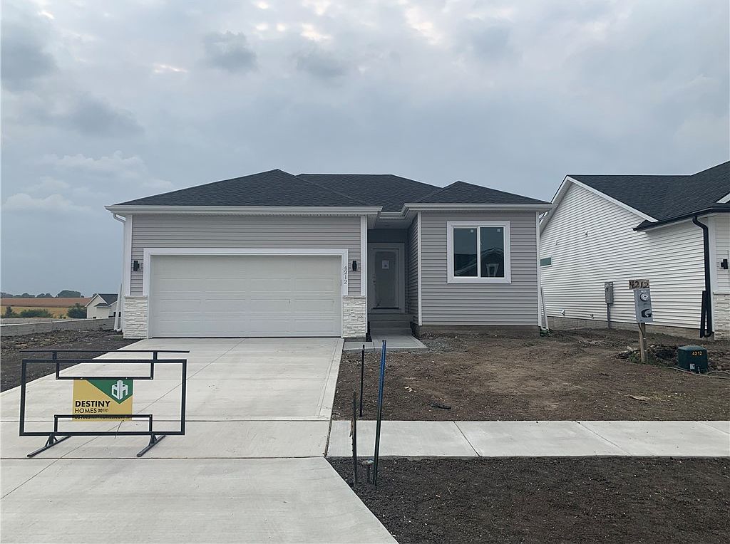 4212 4th Ave SW, Altoona, IA 50009 | Zillow