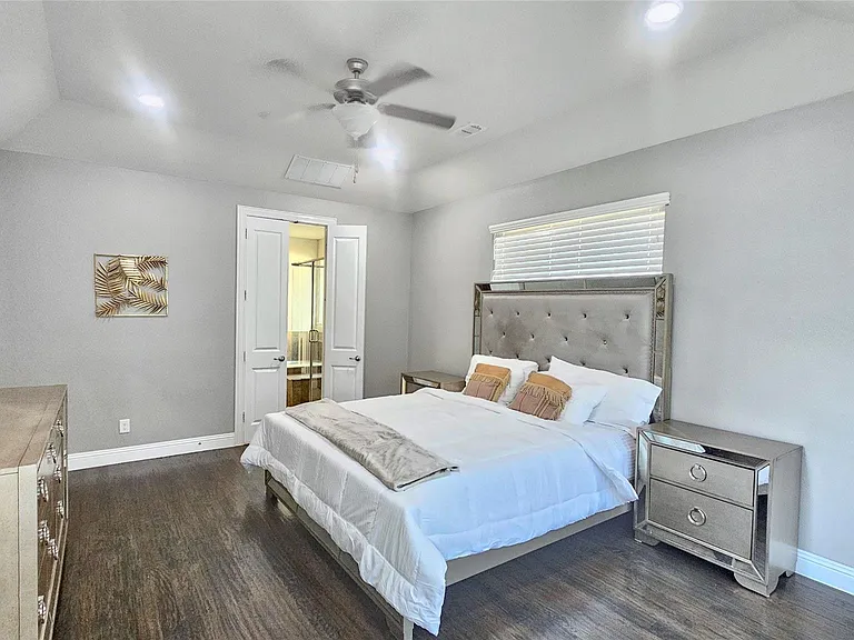 7324 Clementine Dr — Photo 16