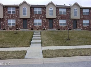 2202 Tramore, Troy, IL 62294