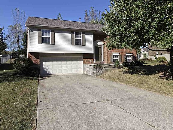 2nd image of 1420 Bayfield Ct