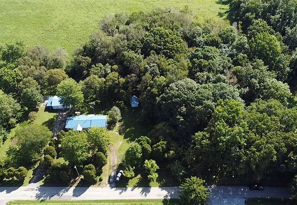 1st image of 10182 Andora Rd NE
