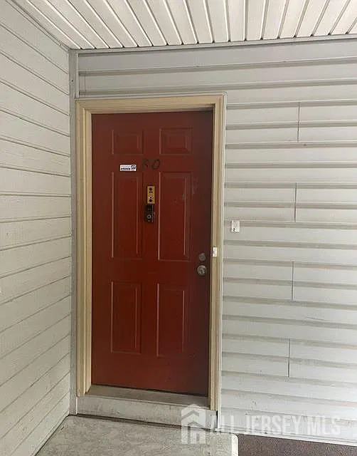 3 bed, 1.0 bath, $2,800 — Photo 2