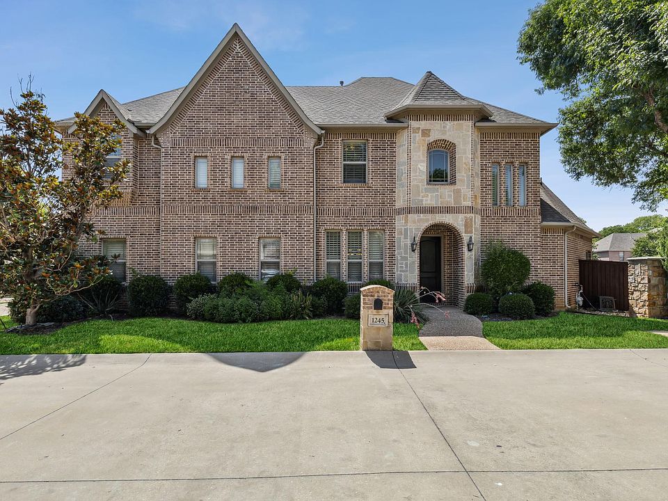 1st image of 1245 Haven Cir