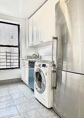 1st image of 672 St Nicholas Ave APT 21
