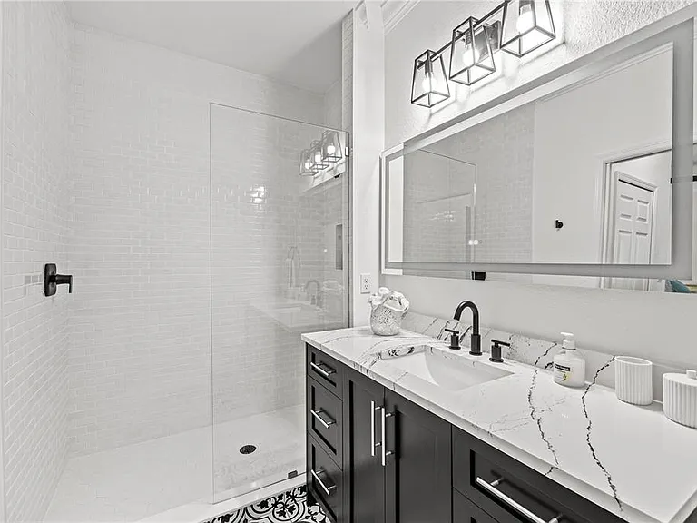 18114 Gawthrop Dr #402 — Photo 24