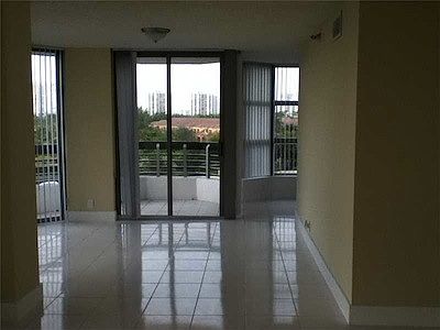 4th image of 3400 NE 192nd St APT 608