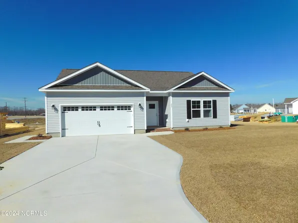 603 Bright Harvest Drive, Maysville, NC 28555