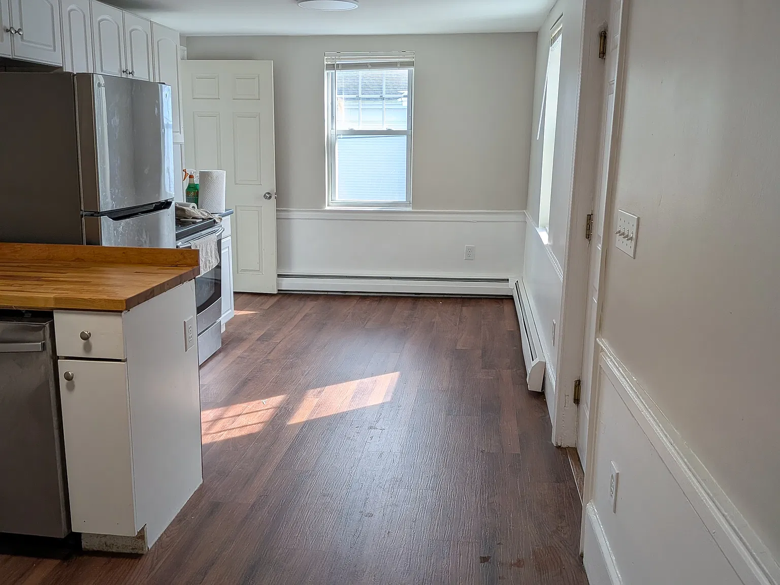3 bed, 1100 sqft, $2,800 — Photo 2