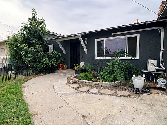 3rd image of 40807 Boyer Ave