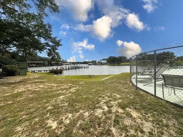 210 Pelham Rd Unit 103B, Fort Walton Beach, FL 32547