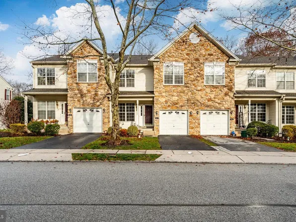 143 Birchwood Dr, West Chester, PA 19380