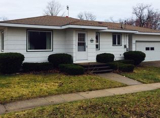 2404 Nelson St, Manistee, MI 49660