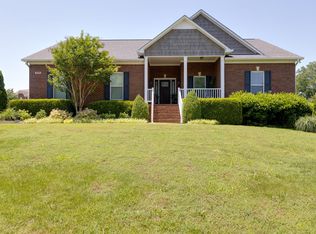 3715 Petty Ln, Columbia, TN 38401