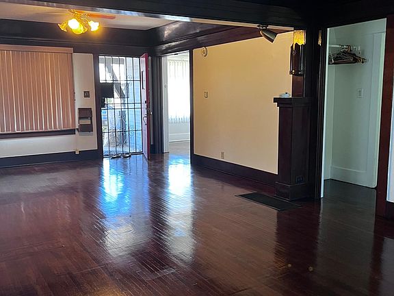 looking from dinning room to living room