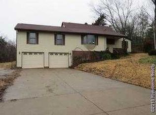 814 Big Spring Blvd, Perryville, MO 63775