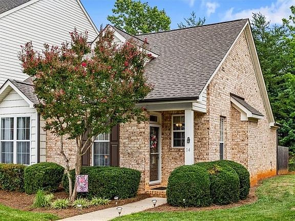 2nd image of 14 Rhododendron Dr