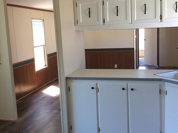 4th image of 61 Harold Dr #61