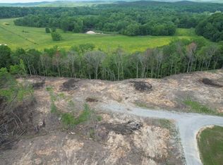 Dalton Cv, Savannah, TN 38372