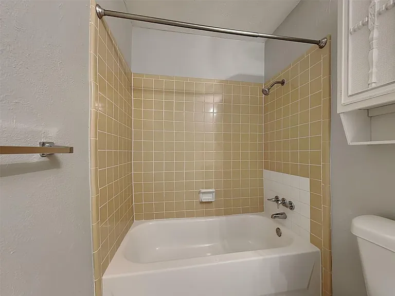 3326 Janwood Ln — Photo 19