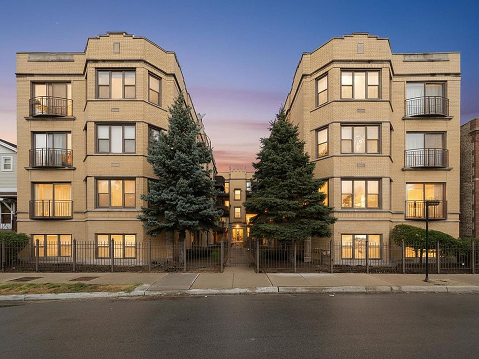 1st image of 3008 W Addison St APT 3S