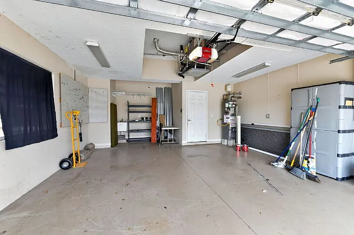 118 Padova Way — Photo 31