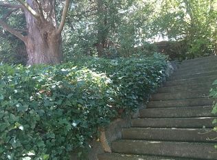 2410 29th Ave W, Seattle, WA 98199