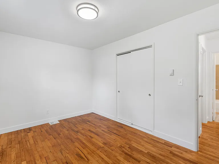 9006 Highland Ave SW — Photo 16