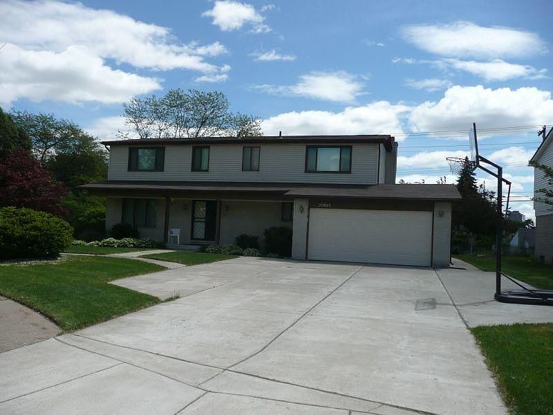 1st image of 20985 Constitution Dr