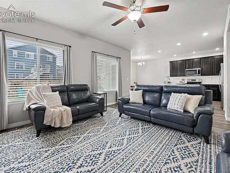 6727 Volga Dr — Photo 5