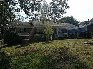 5304 Silver Pine Dr, Fayetteville, NC 28303