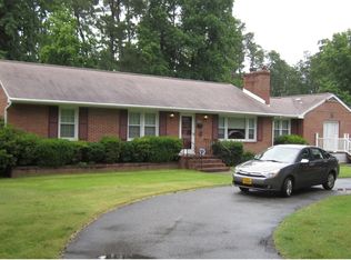 321 Little Florida Rd, Poquoson, VA 23662