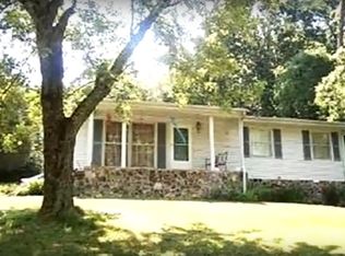 1915 Hammerhill Rd, Athens, TN 37303