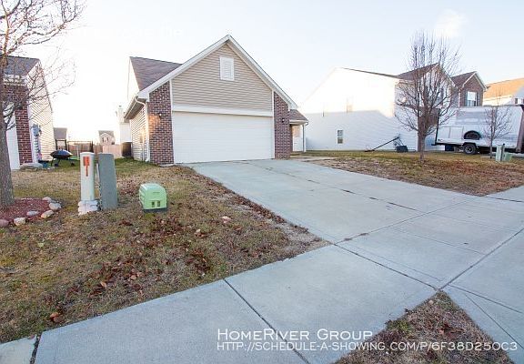 2nd image of 7552 Pipestone Dr