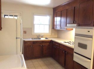 3615 Driftwood Dr, Charlotte, NC 28205