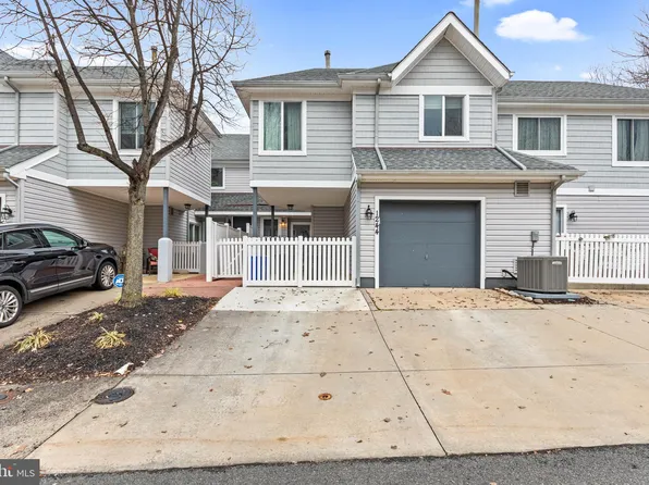 1244 Chanticleer, Cherry Hill, NJ 08003