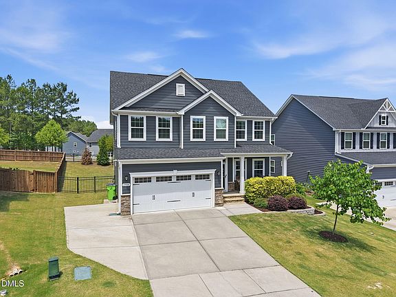 2nd image of 2908 Landon Oaks Ct