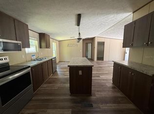 56048 Blue Creek Rd, Astor, FL 32102