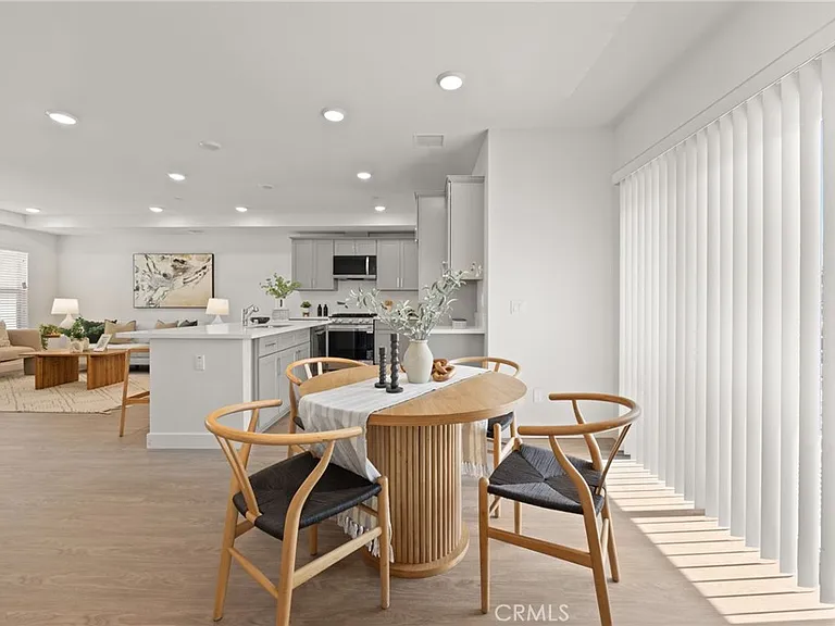 2109 N White Ave #2109A — Photo 7