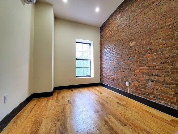 4th image of 756 Putnam Ave Floor 4