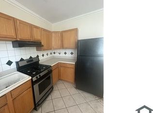 7215 S Yates Blvd APT 1, Chicago, IL 60649
