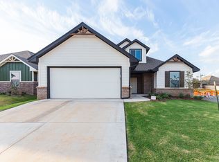 8404 NW 163rd Terr, Edmond, OK 73013
