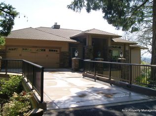 12437 SW 57th Ave, Portland, OR 97219