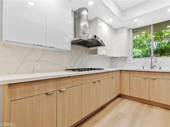 12633 Moorpark St Unit 111, Studio City, CA 91604