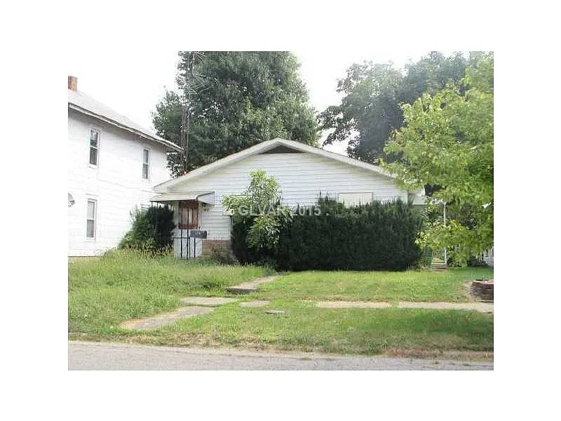 1216 S 21st St photo 1