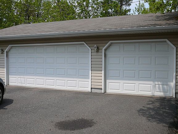 3+ car garage