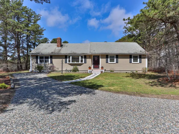 52 Chandler Gray Road, West Yarmouth, MA 02673