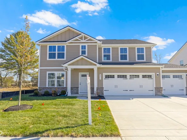 2211 Holiday Creek Dr, Whitestown, IN 46075